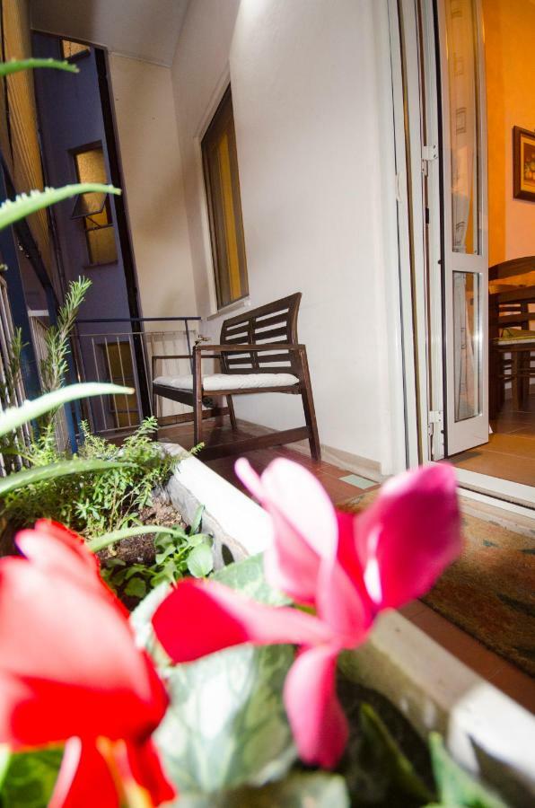 Hello Rose - Appartamento Intero Roma Exterior foto